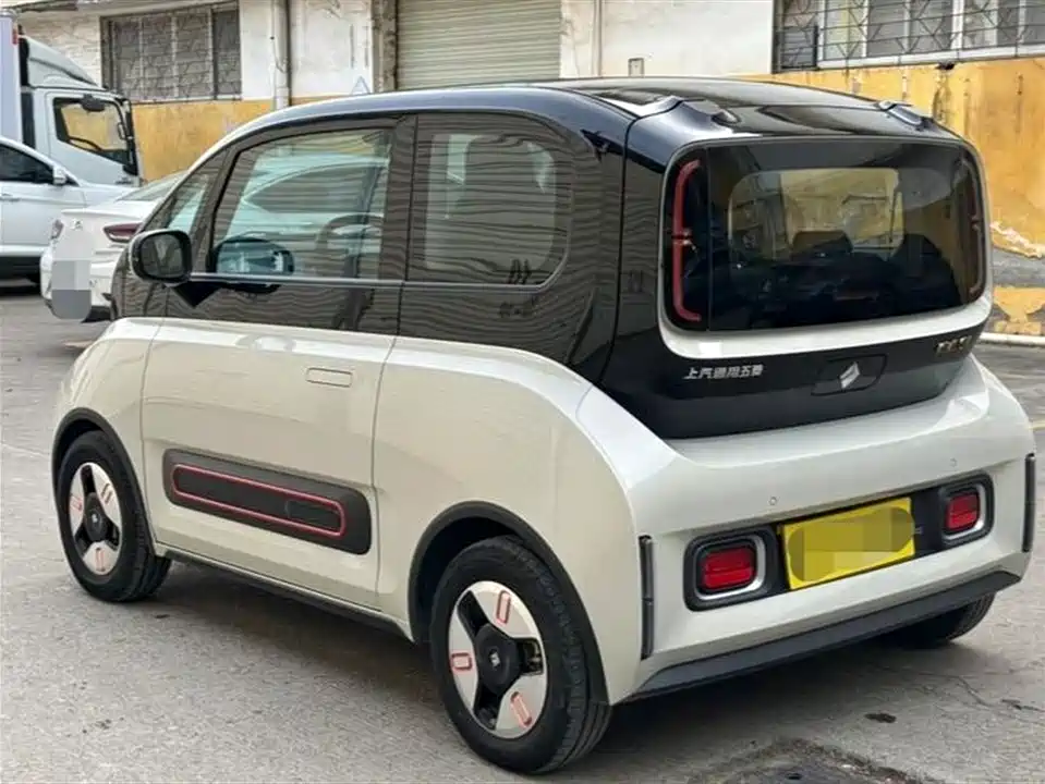 Baoding KiWi EV