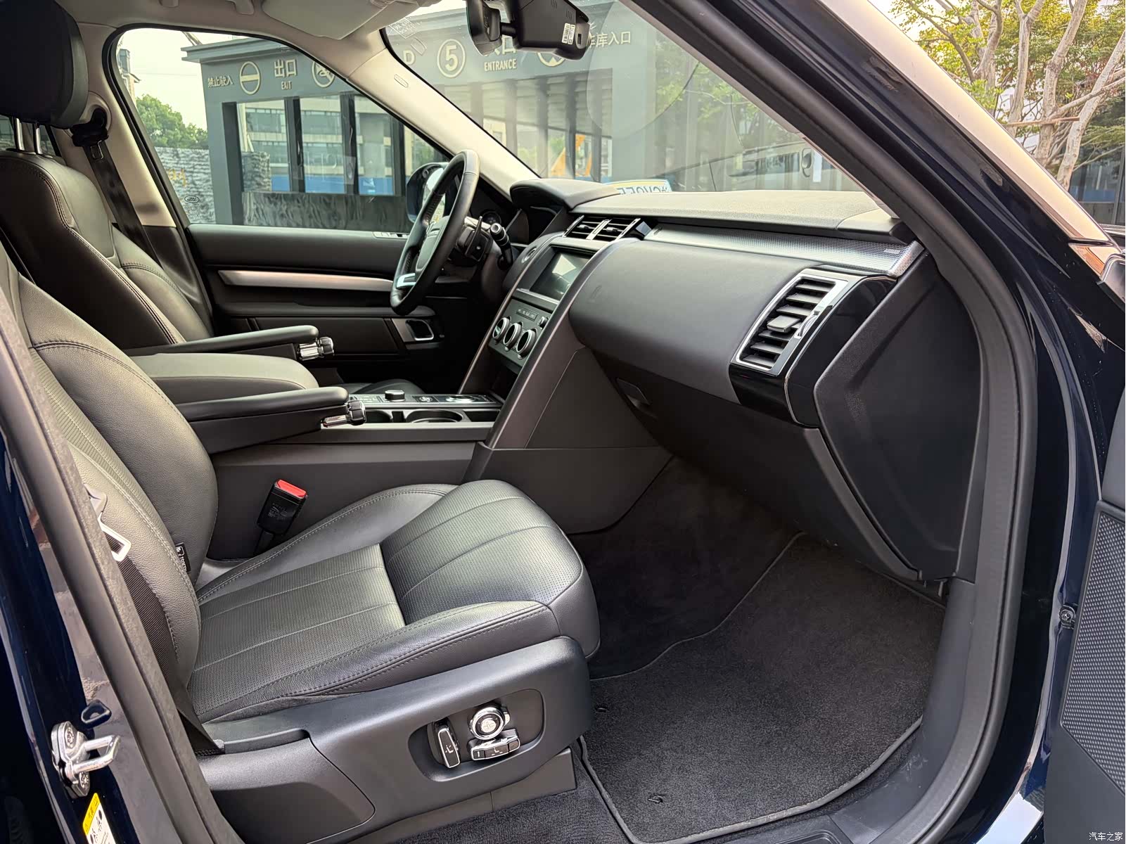 Land Rover Discovery, 2021 8