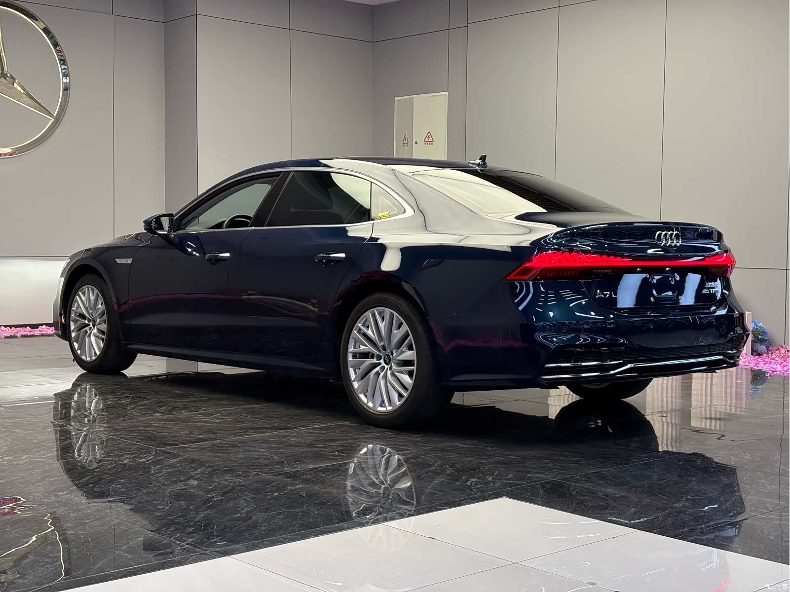 Audi A7L, 2024 9