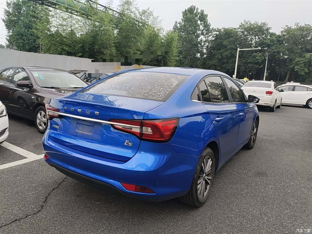 Roewe i5, 2019 7