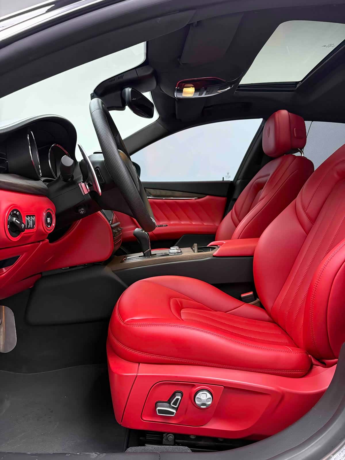 Maserati Q4, 2019 4