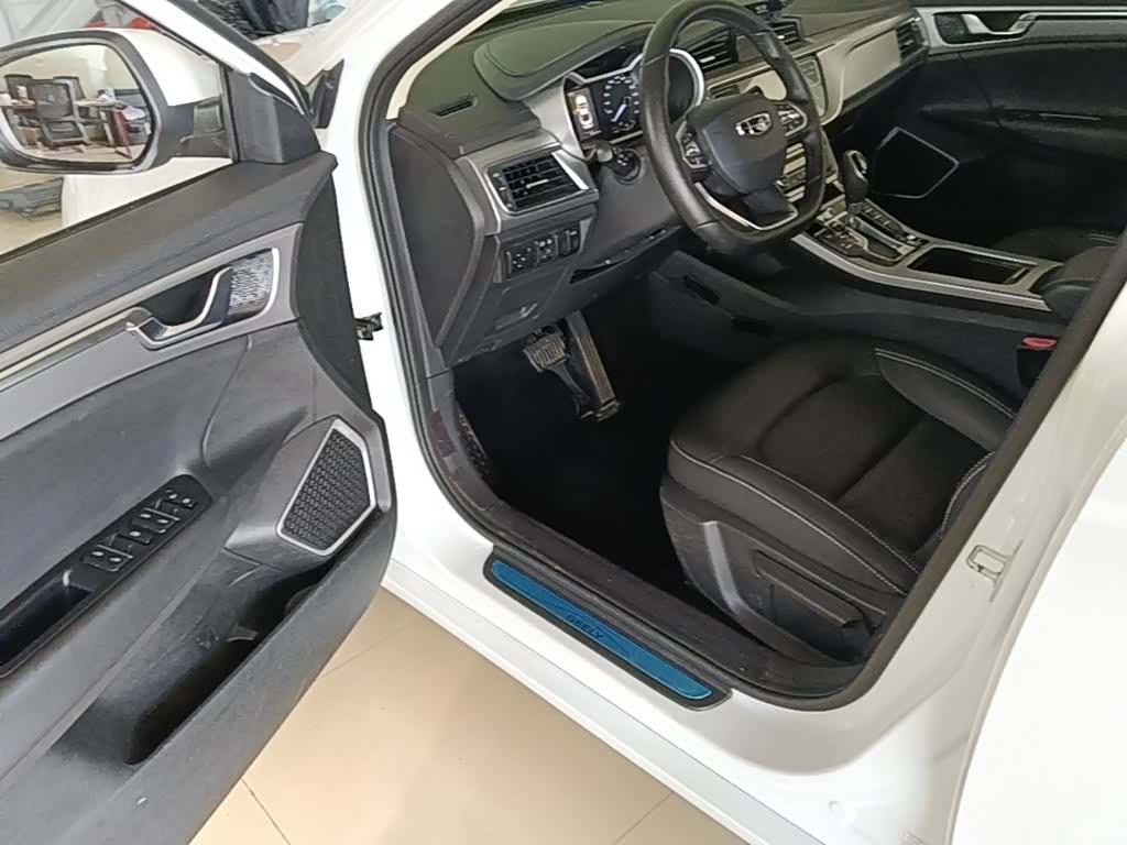 Geely Emgrand, 2019 16
