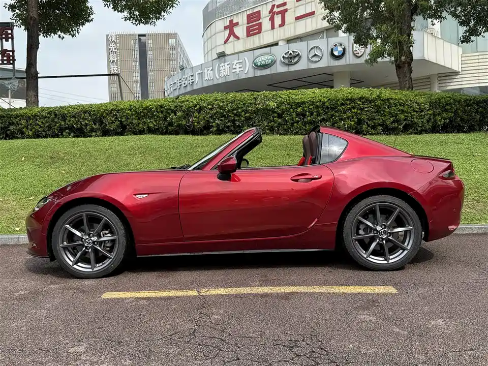 Mazda MX-5