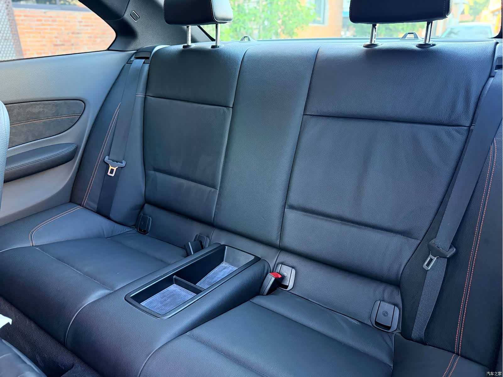 BMW 1 Series, 2012 9