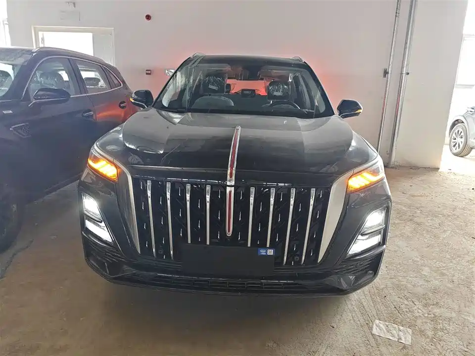 Hongqi HS5