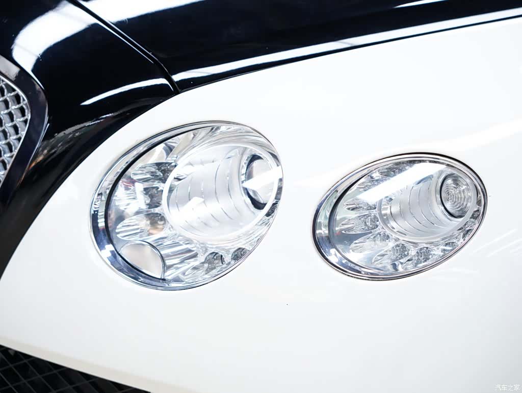 Bentley Continental GT, 2012 15