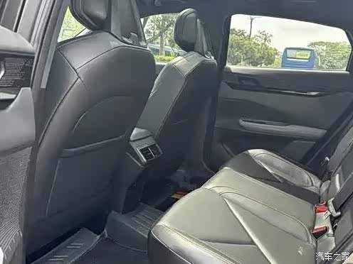 Changan UNI-V, 2022 6