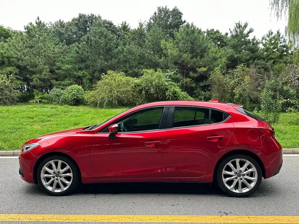 Mazda 3 Angkesaila