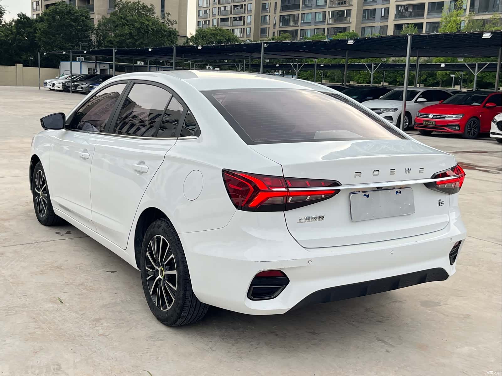 Roewe i5, 2022 4