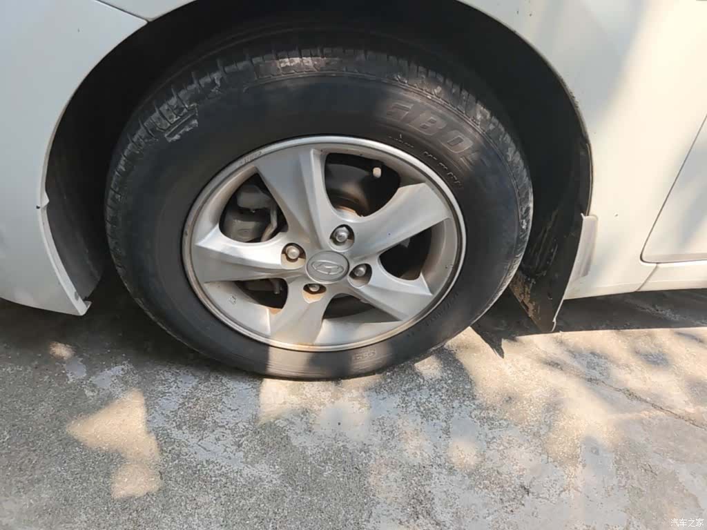 Hyundai GLS, 2016 23