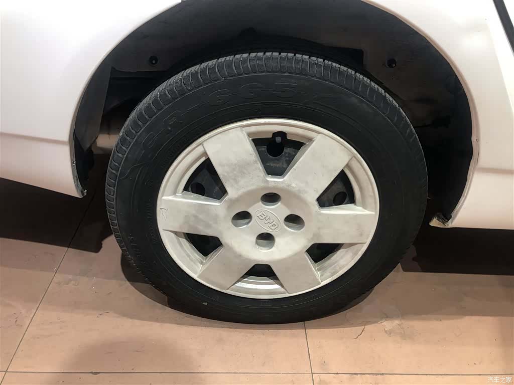 BYD F3, 2015 6