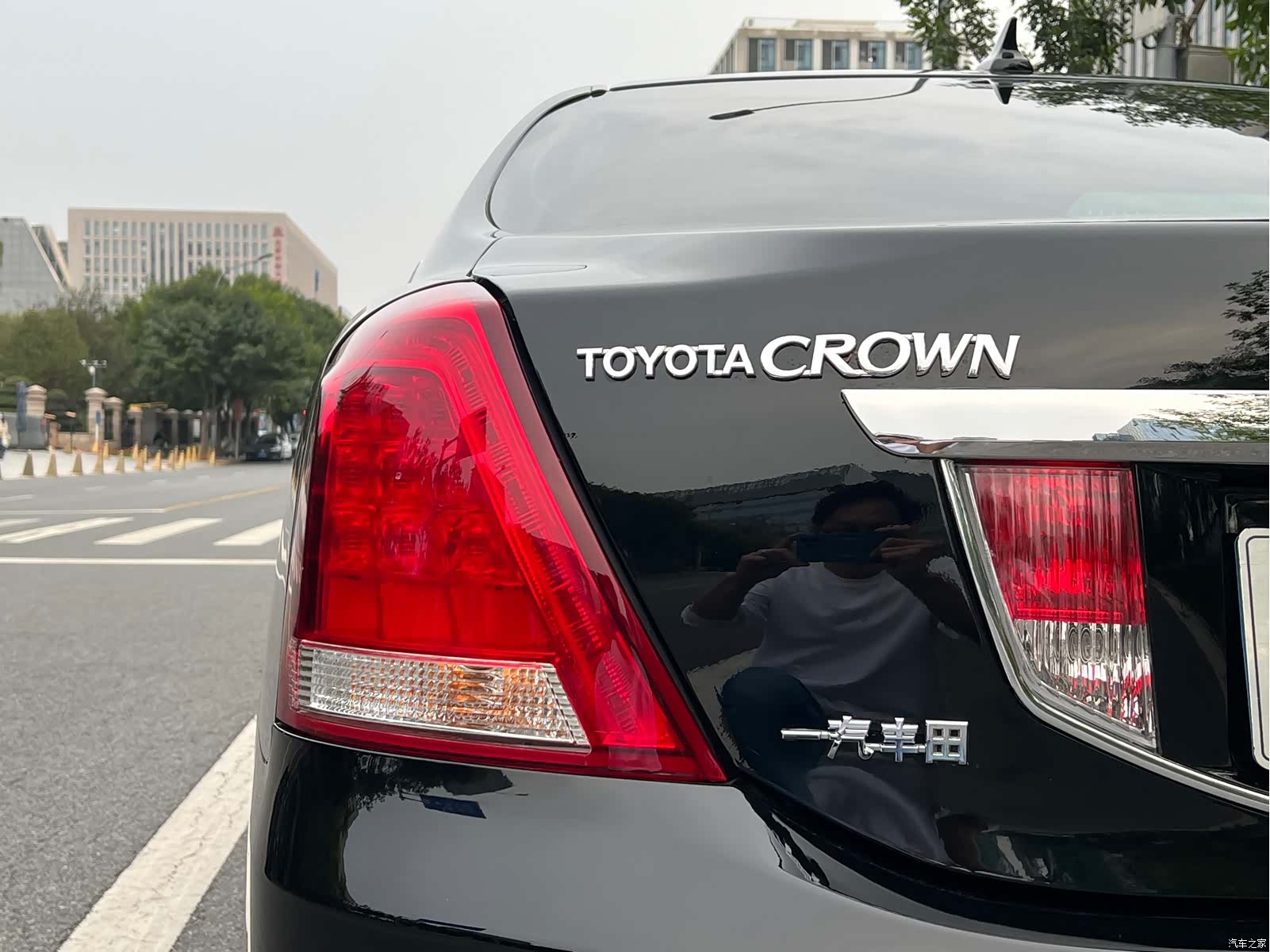 Toyota Crown, 2012 9