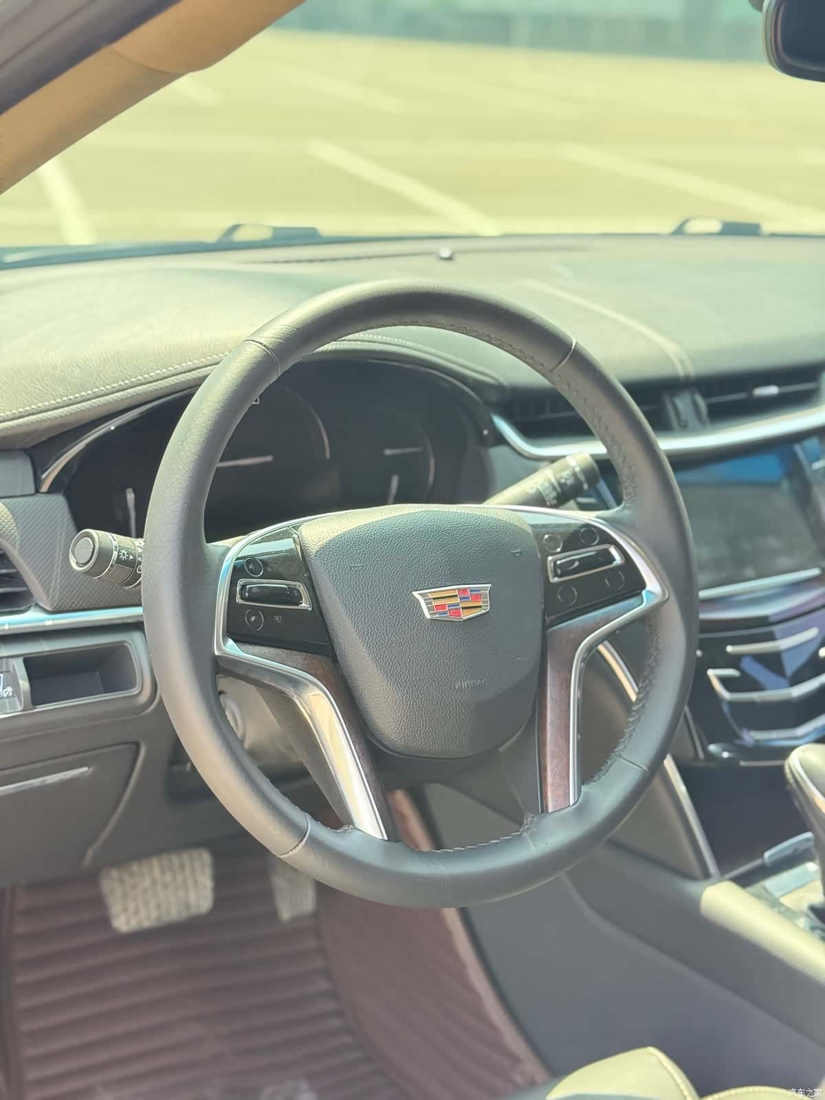 Cadillac XTS, 2018 все фото