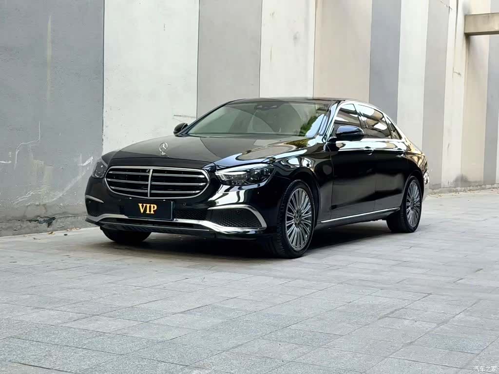 Mercedes-Benz E-Class, 2021 1