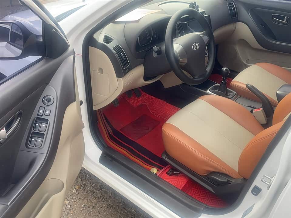 Hyundai Yuedong