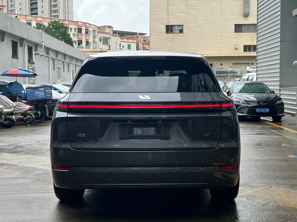 Li Auto Ideal L7