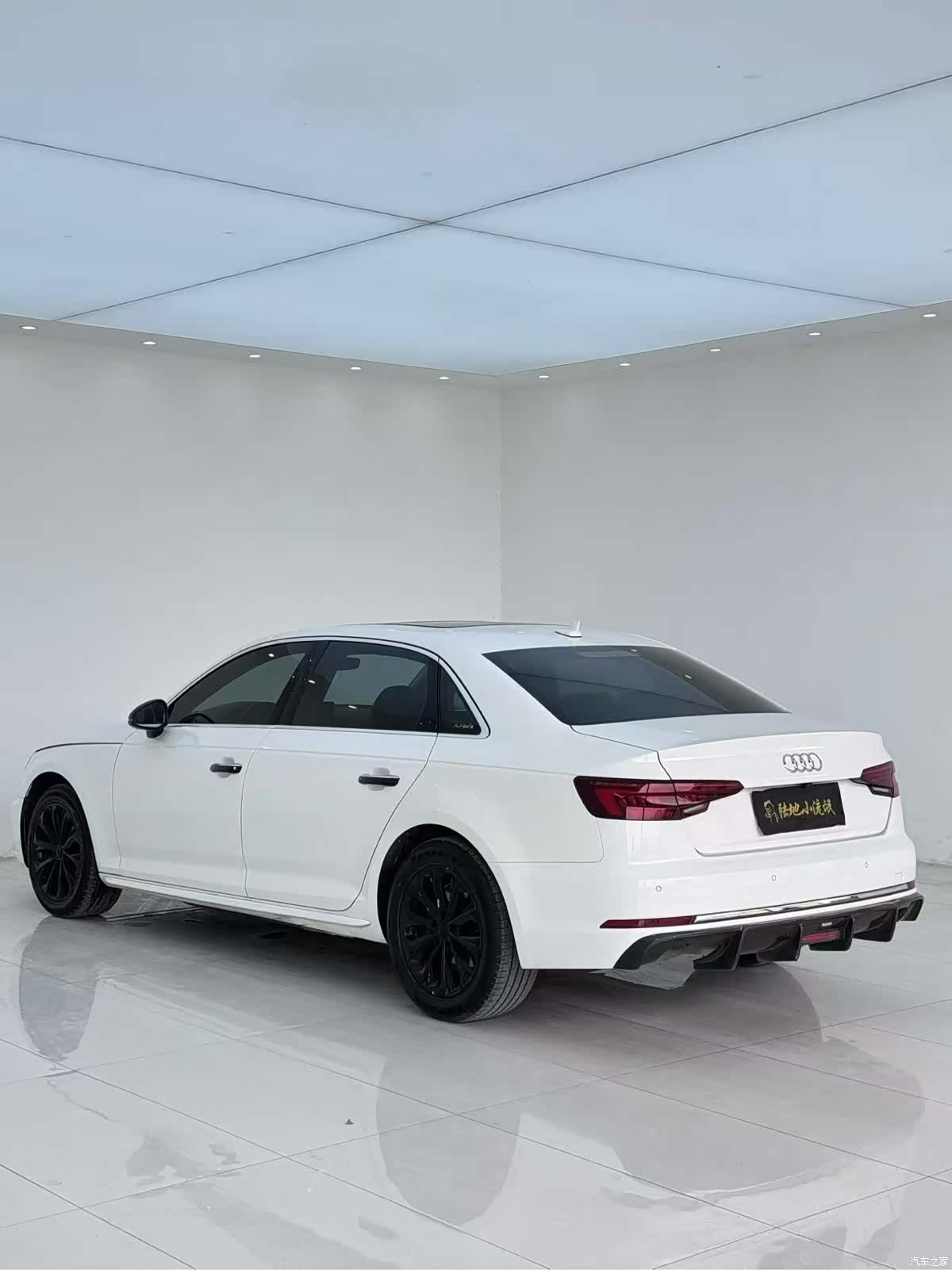 Audi A4L, 2019 9