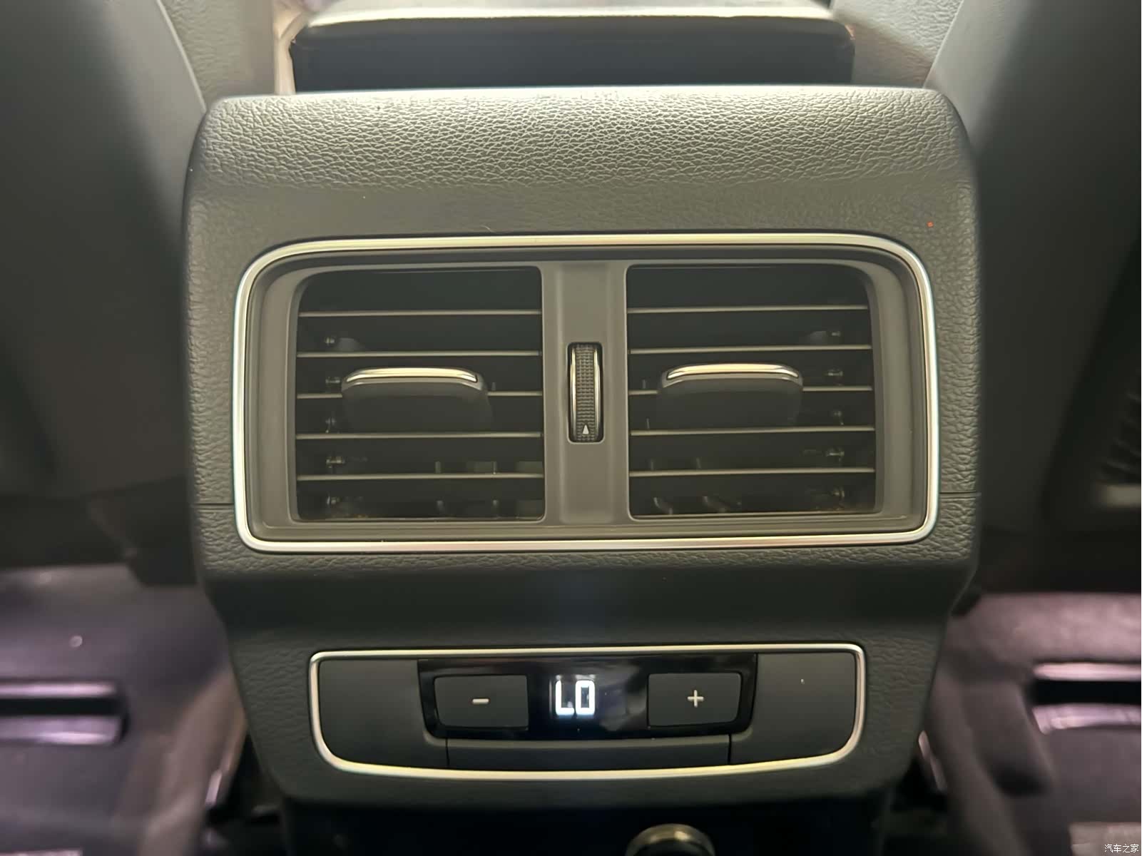 Audi Q5L, 2020 17