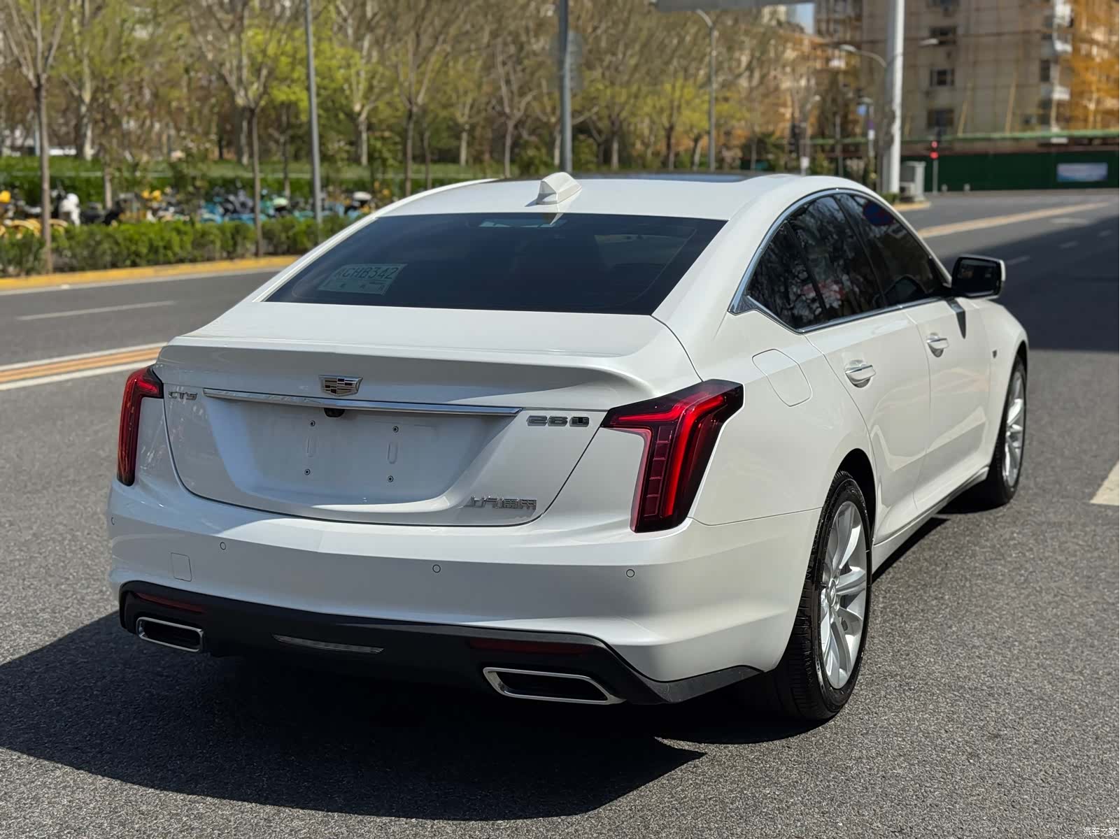 Cadillac CT5, 2025 27