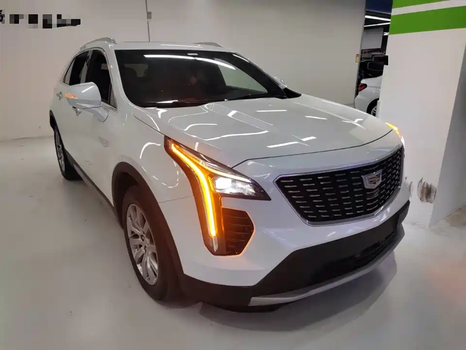 Cadillac XT4
