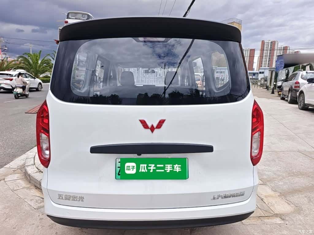 Wuling Hongguang, 2025 4