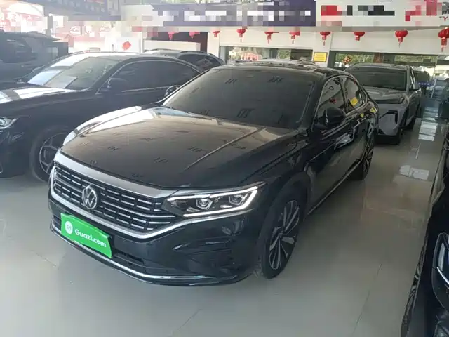 Volkswagen Passat 2025 — купить из Китая под заказ