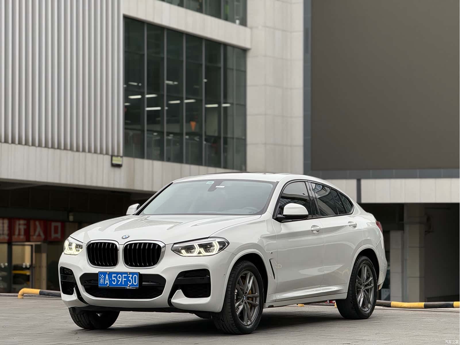 BMW X4, 2021 7