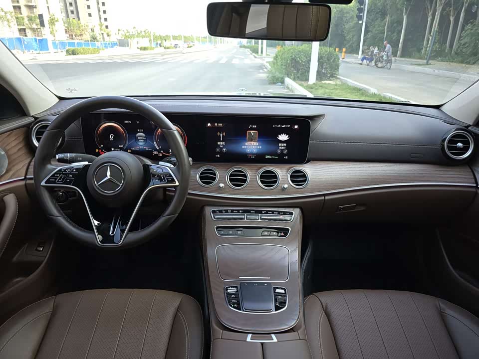 Mercedes-Benz E-class Mercedes-Benz E-class
