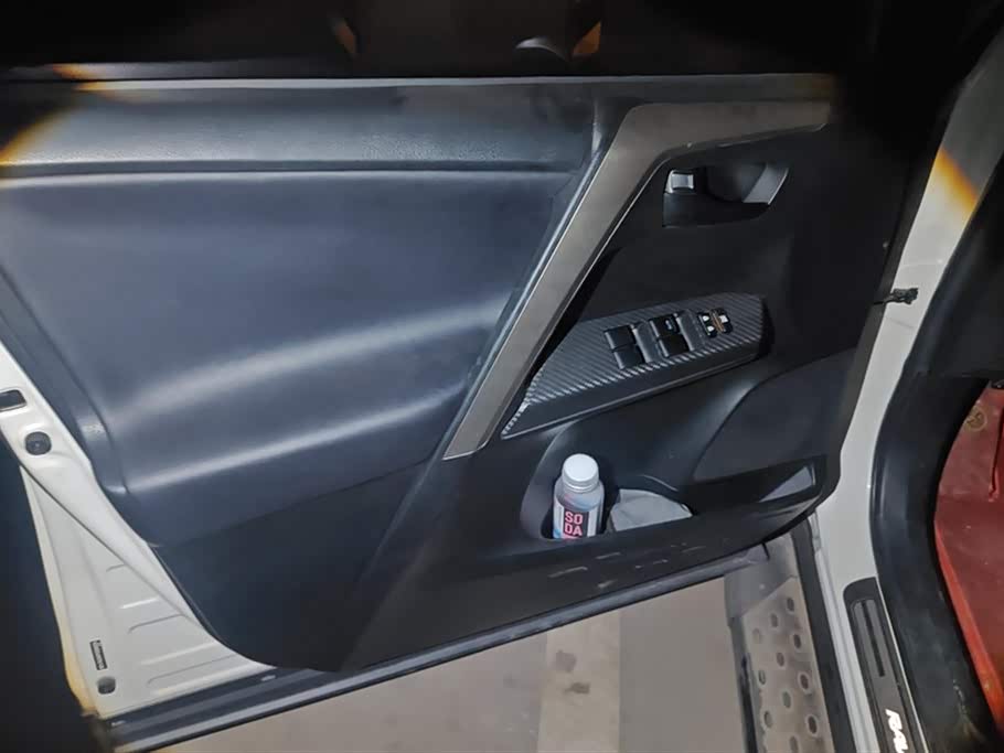 Toyota RAV4 Rongfang