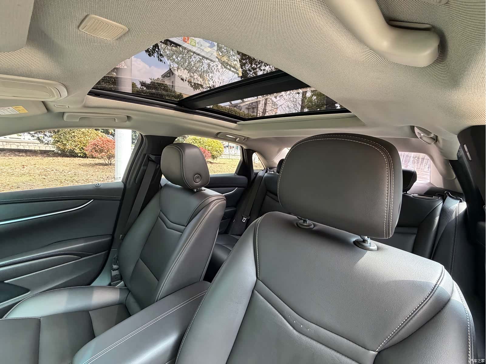 Cadillac XTS, 2019 10