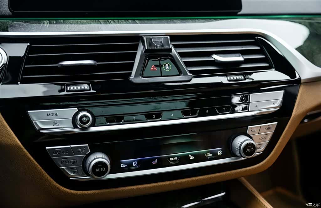 BMW 6 Series GT, 2020 16