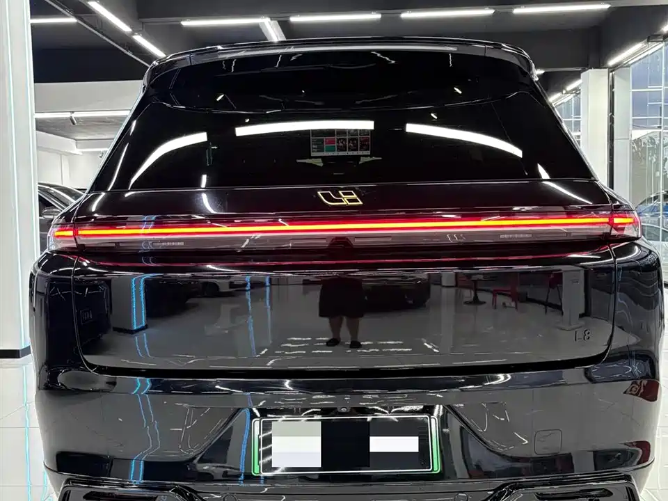 Li Auto Ideal L8