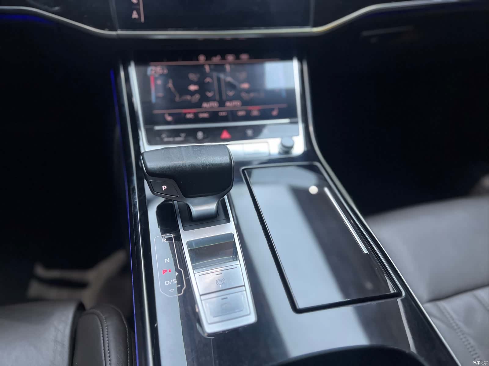 Audi A8L, 2019 14