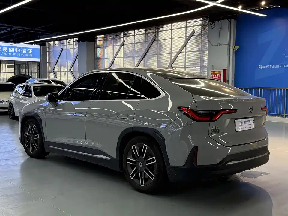 NIO EC6