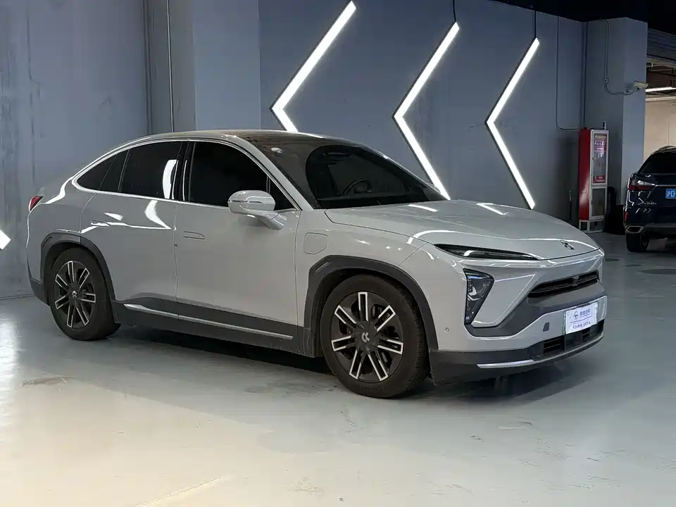 NIO EC6