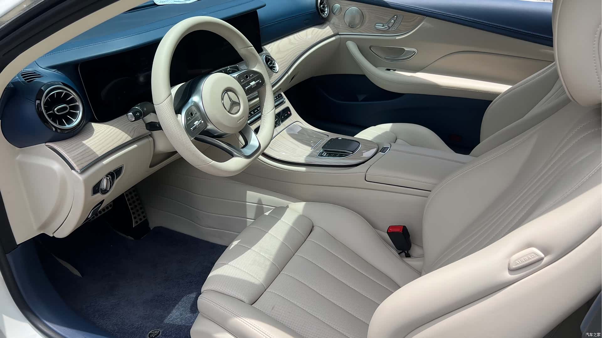 Mercedes-Benz E-Class, 2020 11