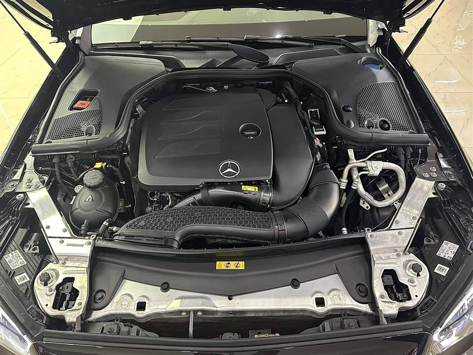 Mercedes-Benz E-class Mercedes-Benz E-class