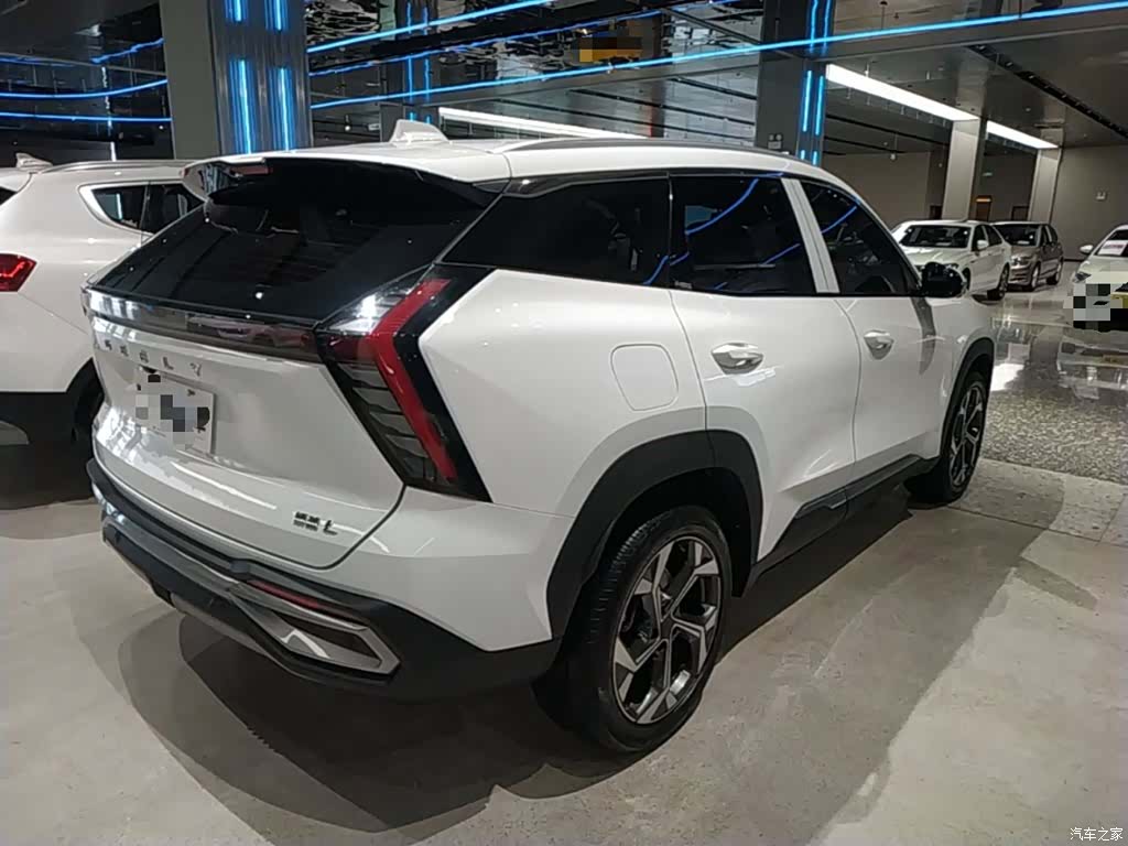 Geely Boyue, 2023 7