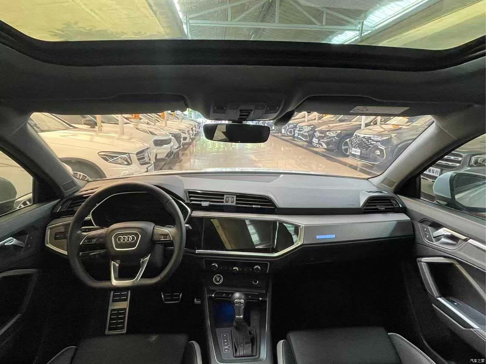 Audi Q3, 2024 9