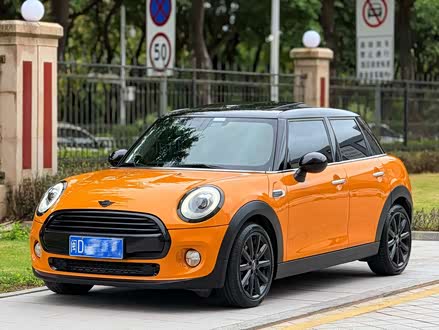MINI 2017 1.5T COOPER ɫ Ű