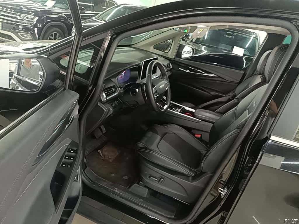 Maxus G50, 2023 16