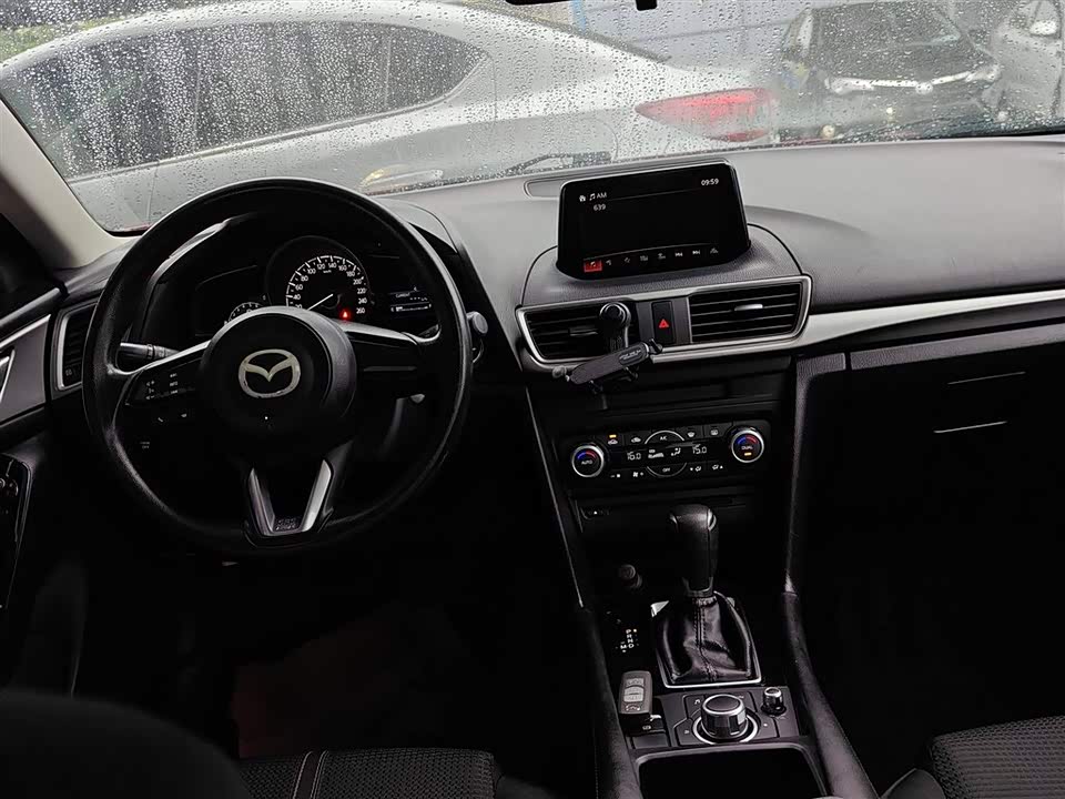 Mazda 3 Angkesaila Mazda 3 Angkesaila
