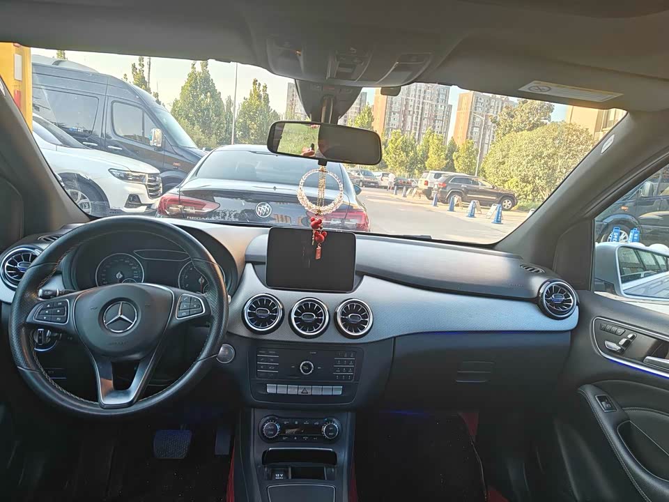 Mercedes-Benz Class B