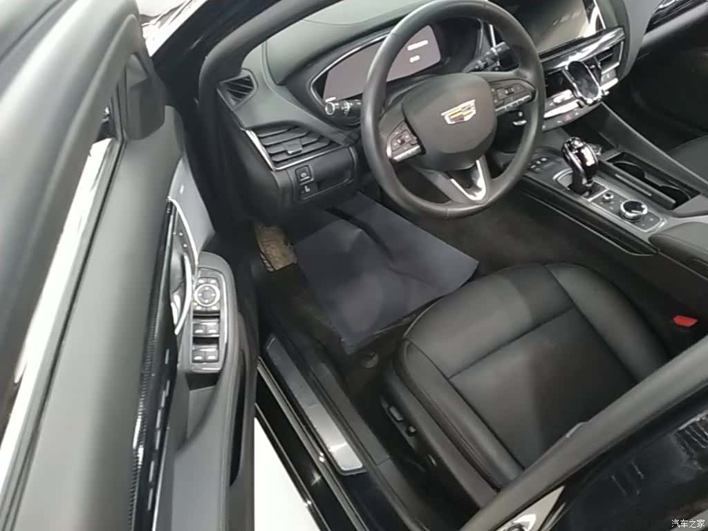 Cadillac CT5, 2023 16