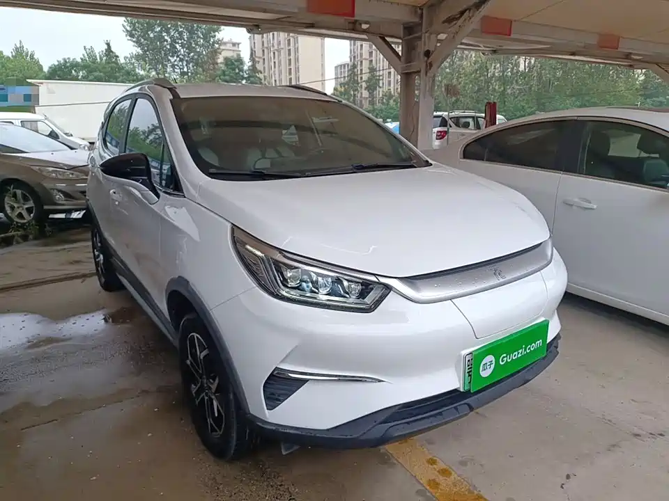 BYD Yuan Pro BYD Yuan Pro
