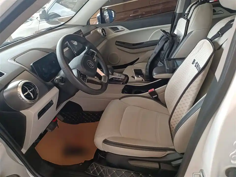 BYD Yuan Pro BYD Yuan Pro