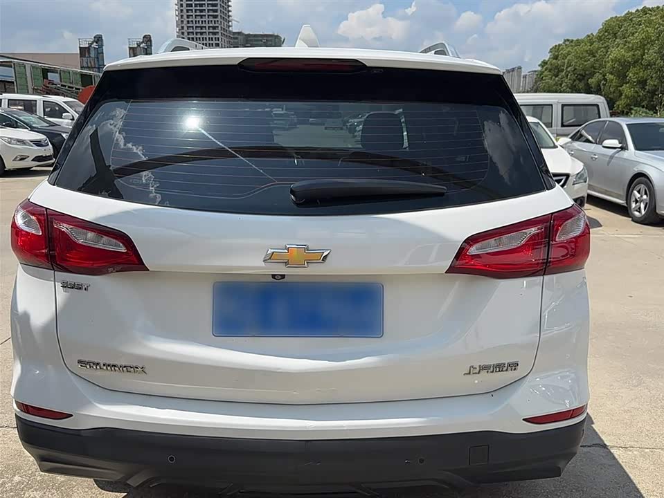 Chevrolet Explorer