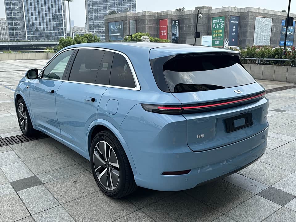 Li Auto Ideal L7