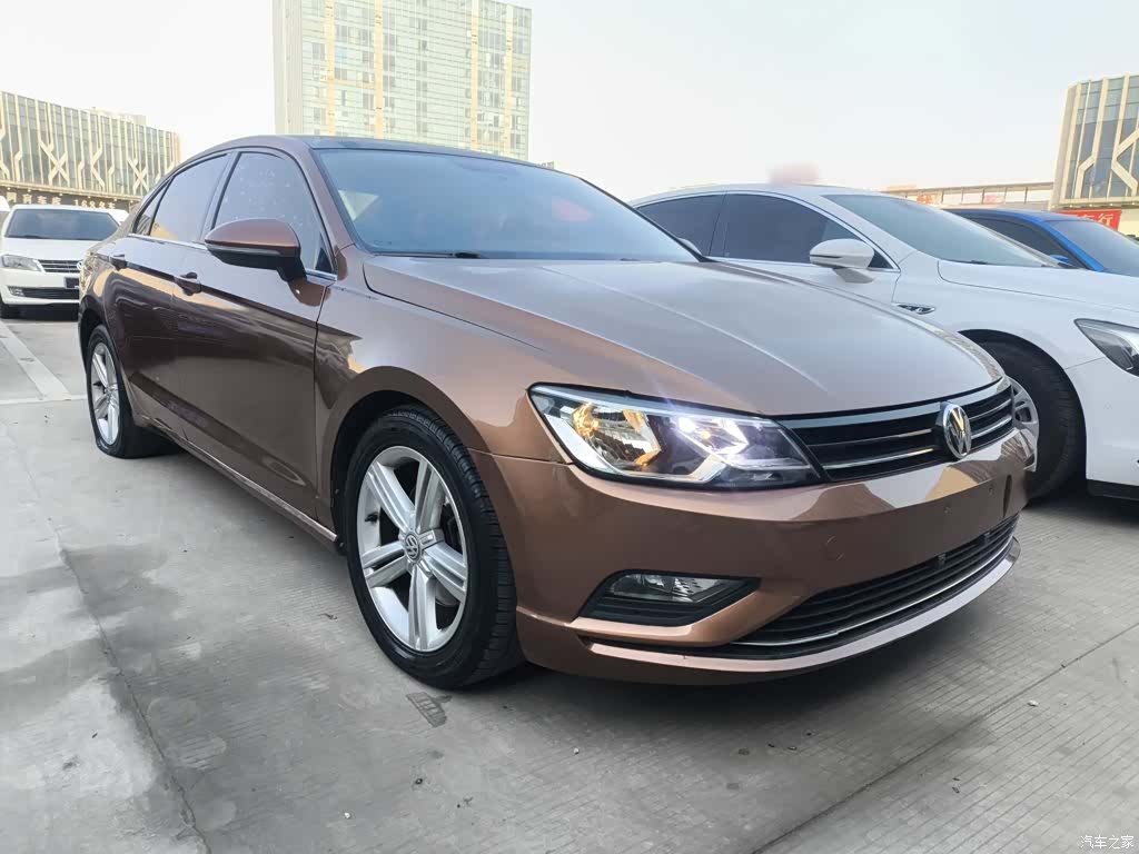 Volkswagen Lamando, 2015 22
