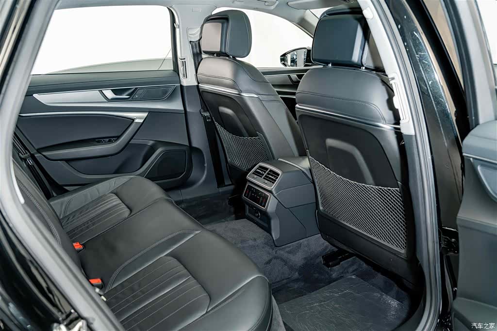 Audi A6L, 2019 22